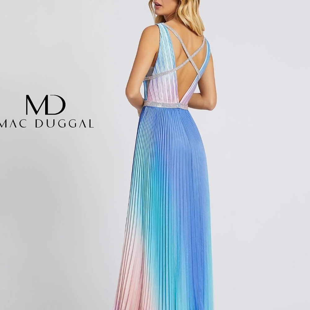 Mac Duggal Blue Cream Halter Maxi Dress - Picture 5 of 7